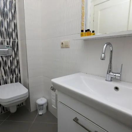Luxurious For Tourist Rent *